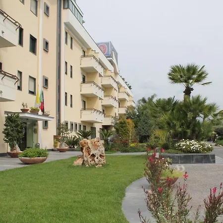 Ξενοδοχείο Abalon 4*