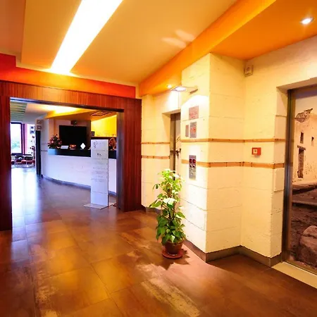 Abalon Hotel