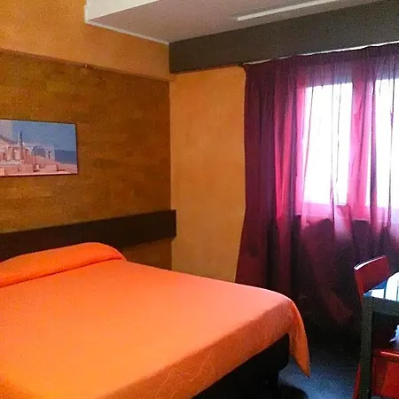 Abalon 4* بومبيي
